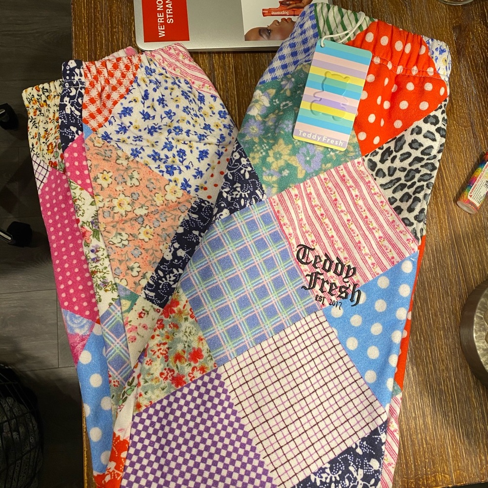 Teddy Fresh QUILTED SWEATPANTS